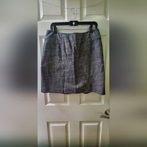 Banana Republic Pencil Skirt. Size 14.